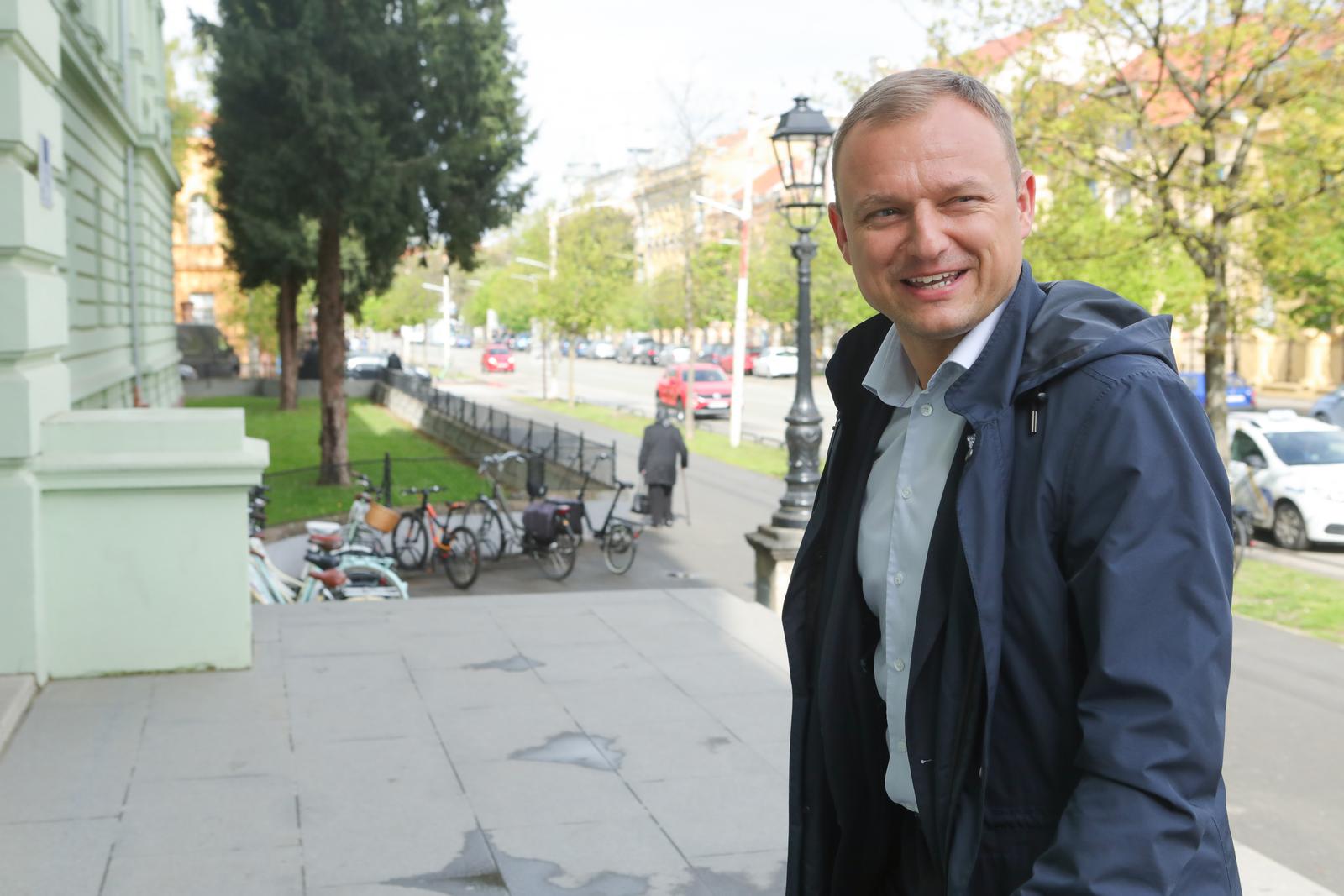 Zlatko Pinjuh Zlatko Pinjuh