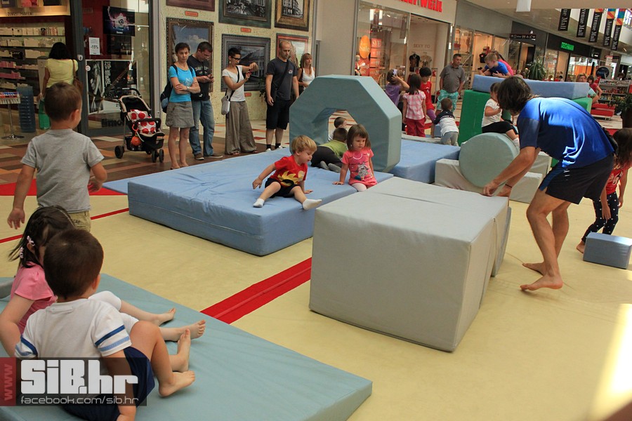 ammalaolimp128_2012_SiBhr_02
