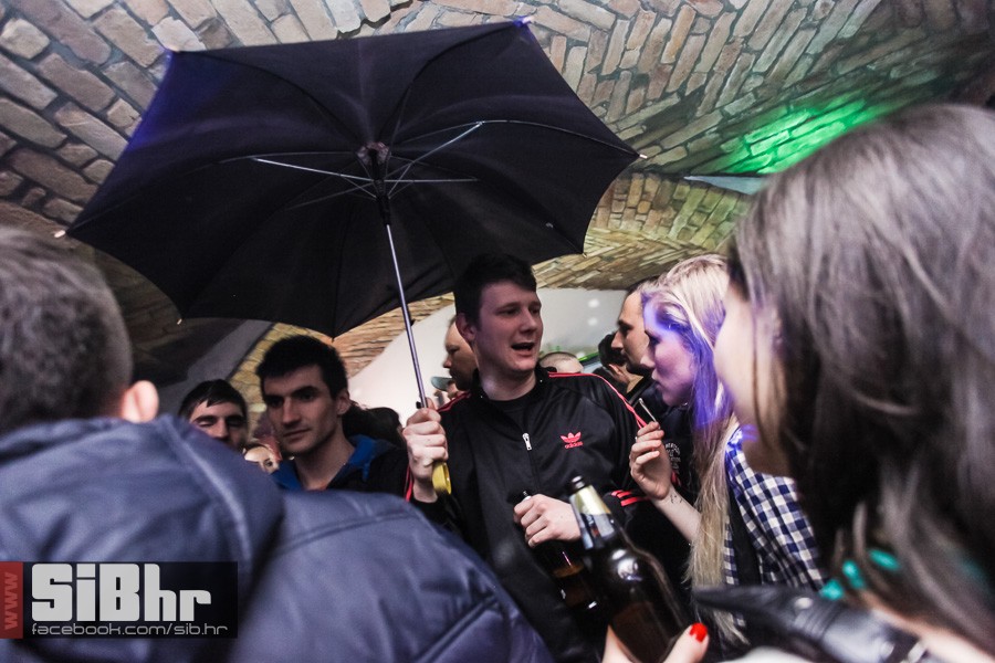 exit-viptaxi_SiBhr_43 exit-viptaxi_SiBhr_43