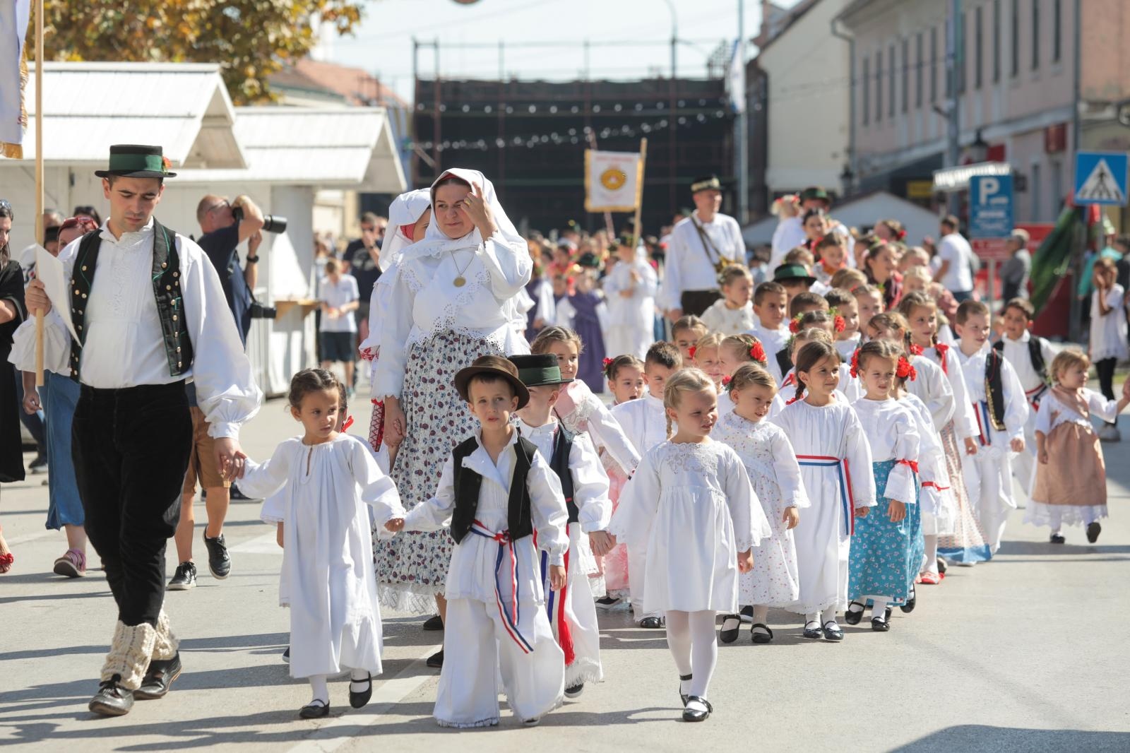 Vinkovačke jeseni 2021: Dječja povorka