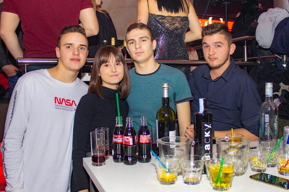 MC Stojan u đakovačkom Shineu