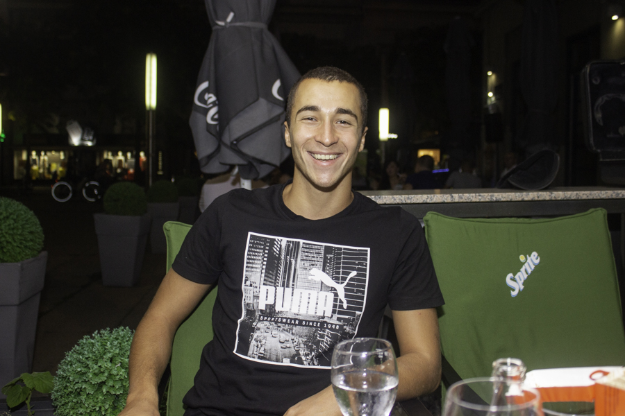 Juraj Padovan i prijatelji zasvirali na terasi ’22-ojke’