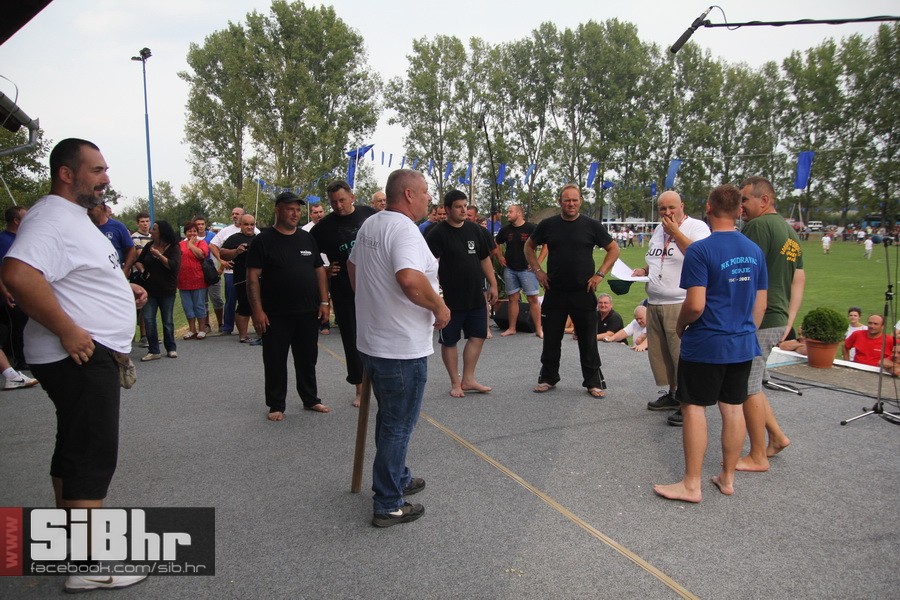 brodjanci_olimpijada_2014_SiBhr