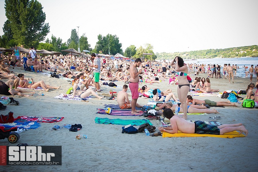 exit2013_SiBhr_37