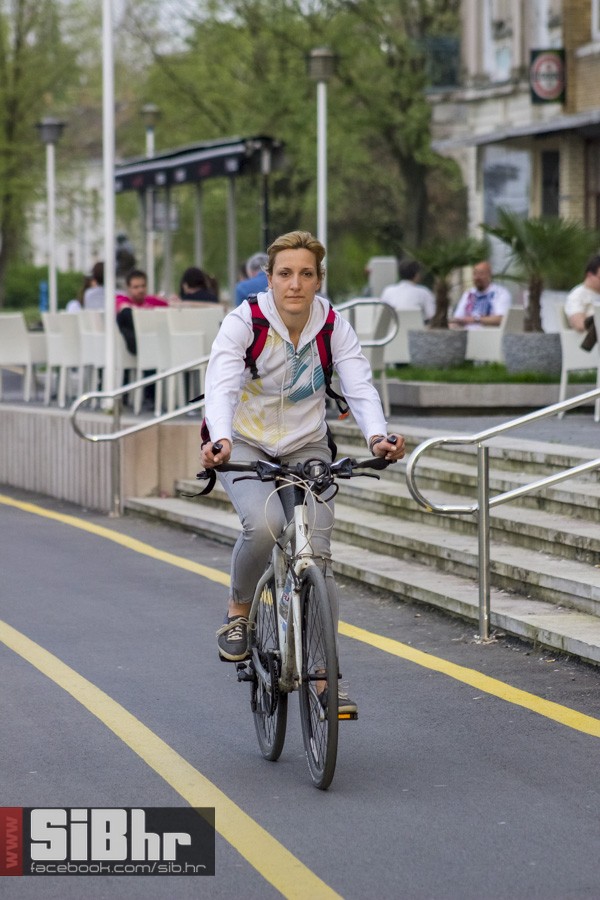 osjecani_u_setnji_gradom_72 osjecani_u_setnji_gradom_72