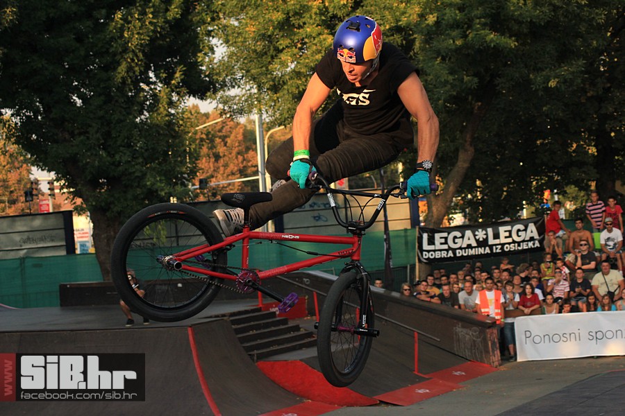 bmxday_2012_SiBhr_25