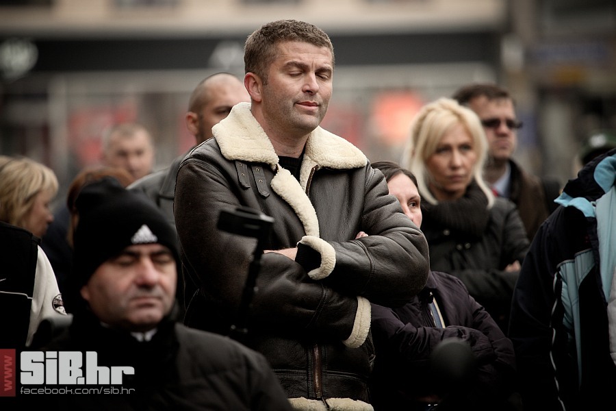 oslobodeni_generali_16112012_mb