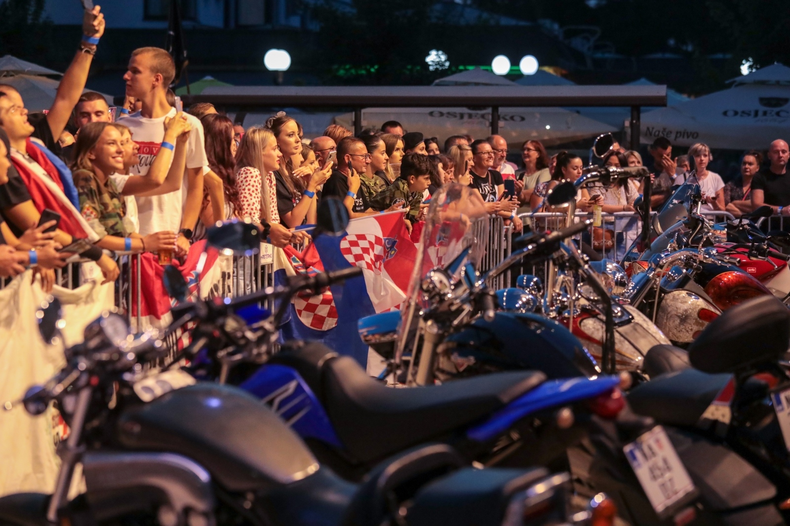 Thompson u Našicama Thompson u Našicama