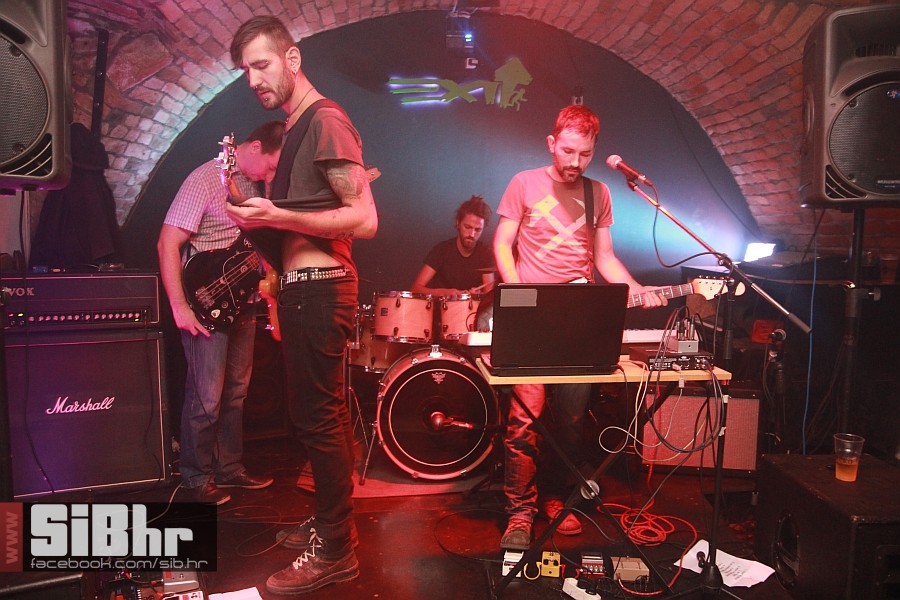 exit_punk_party1511_15