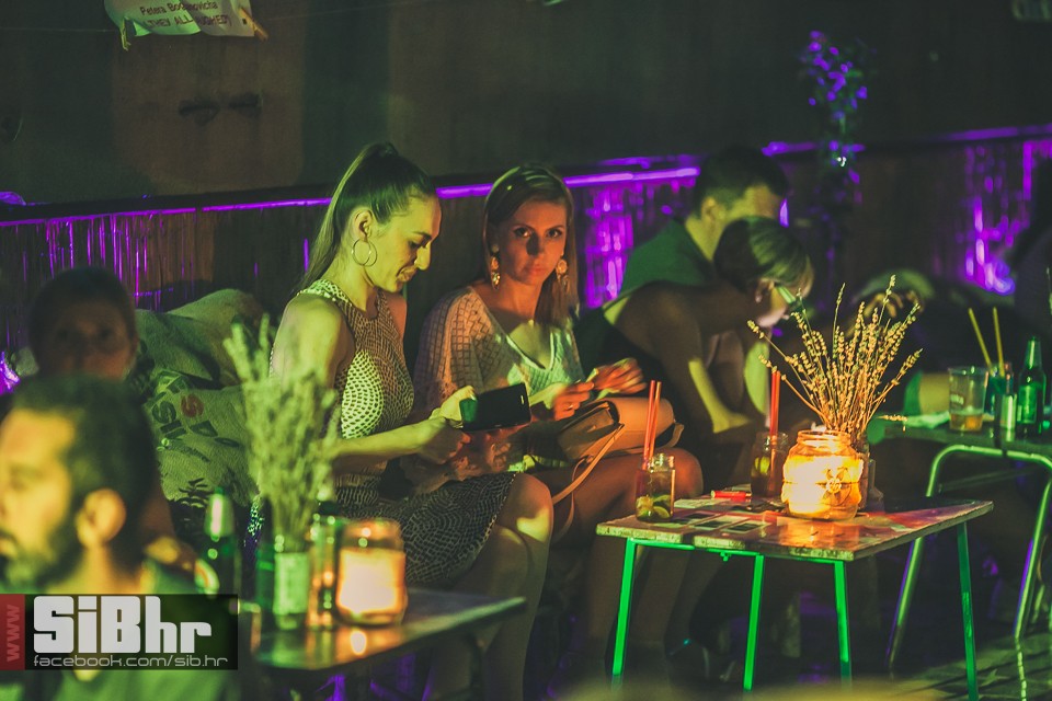 in_da_sofa_osijek_7