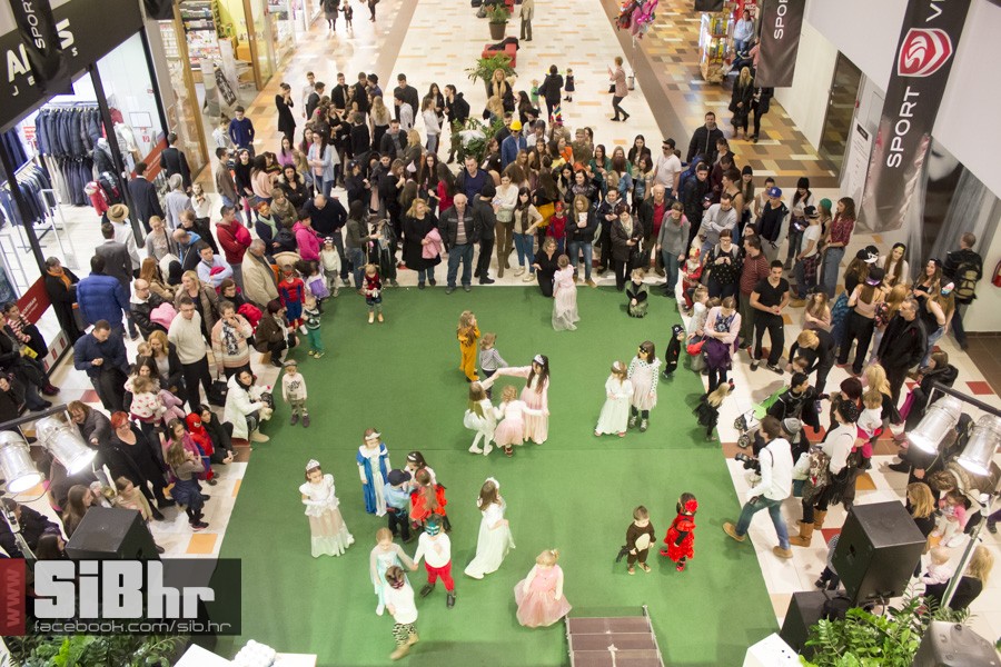 osjecki_karneval_avenue_mall_31
