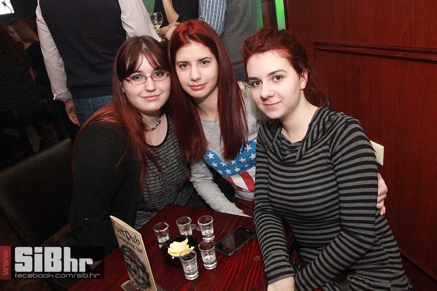 nocni_zivot_FortPub_04012013_Si
