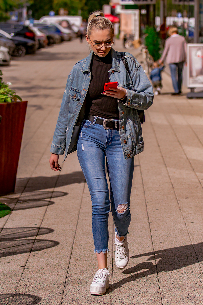 Image 3861577 (auto)