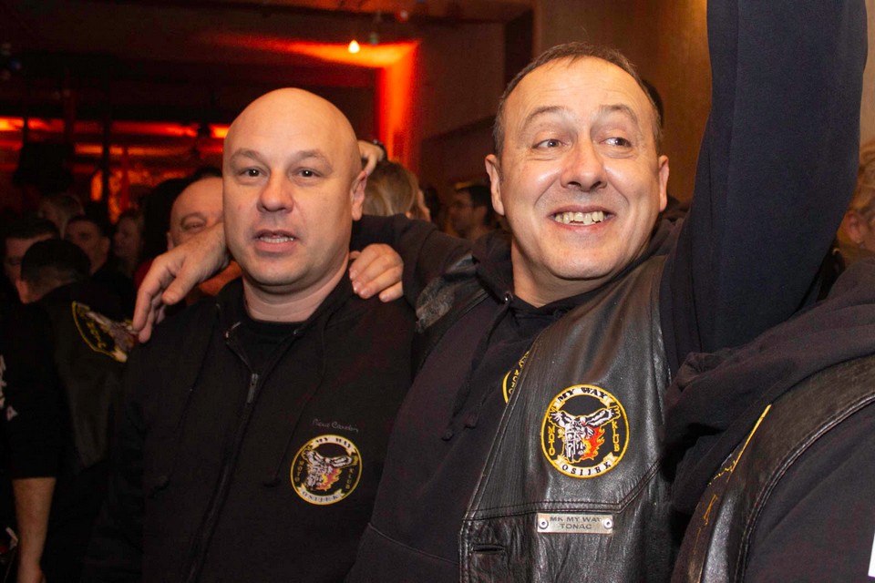 Motoristi partyjali u Balotama uz svirku uživo grupe Lucky day