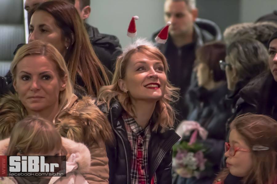 zumbici_bozicni_koncert_21
