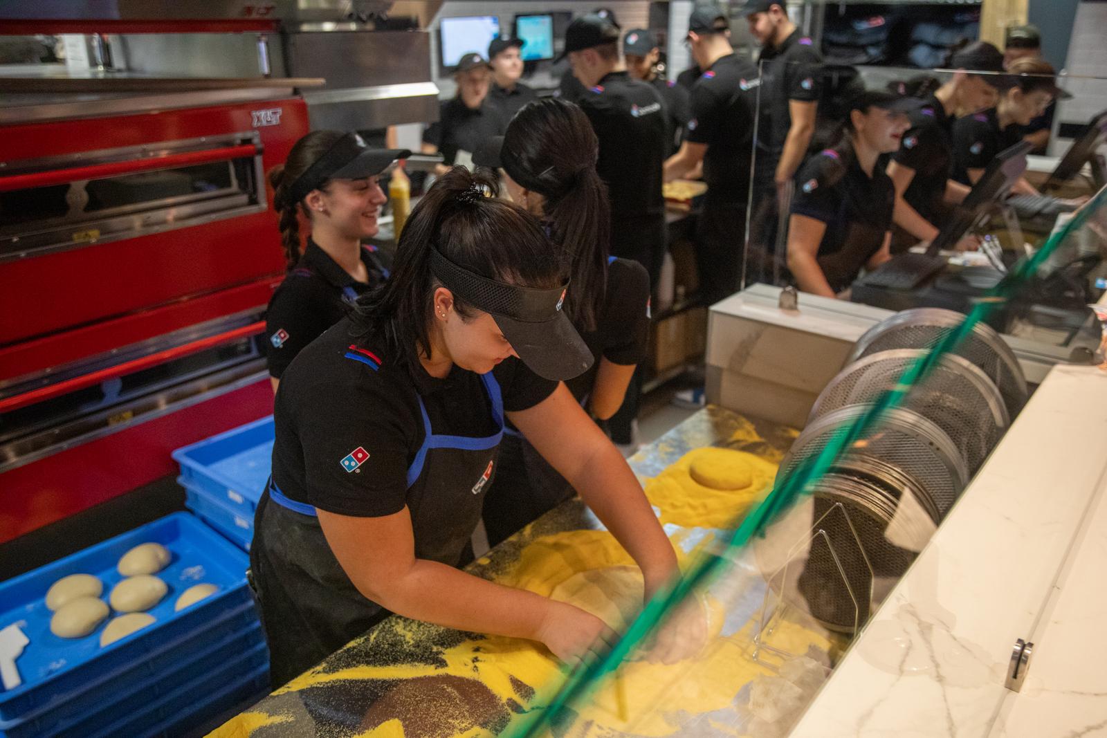 Domino’s Pizza Osijek Domino’s Pizza Osijek