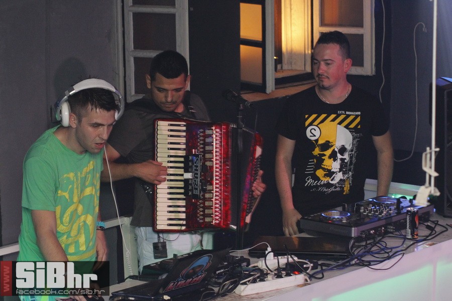 red_carpet_zoran_bastion_52