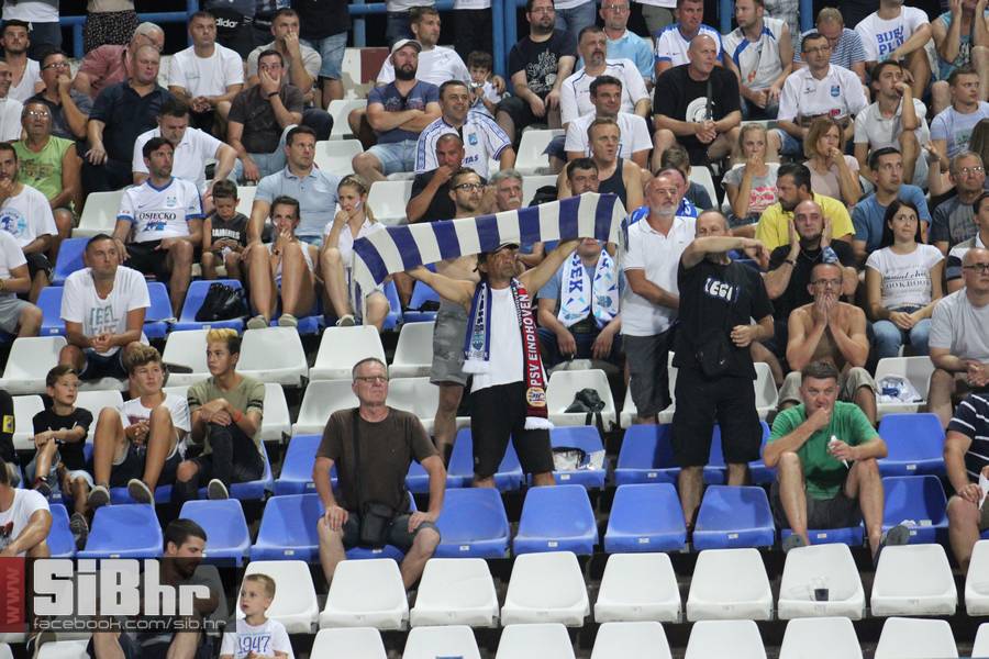 osijek-psv_SiBhr_28