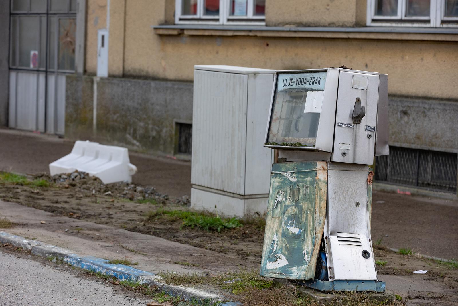 Ilegalna benzinska pumpa u centru Bizovca