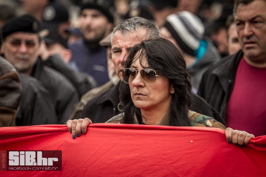 kolona_sjecanja_vukovar_1811201