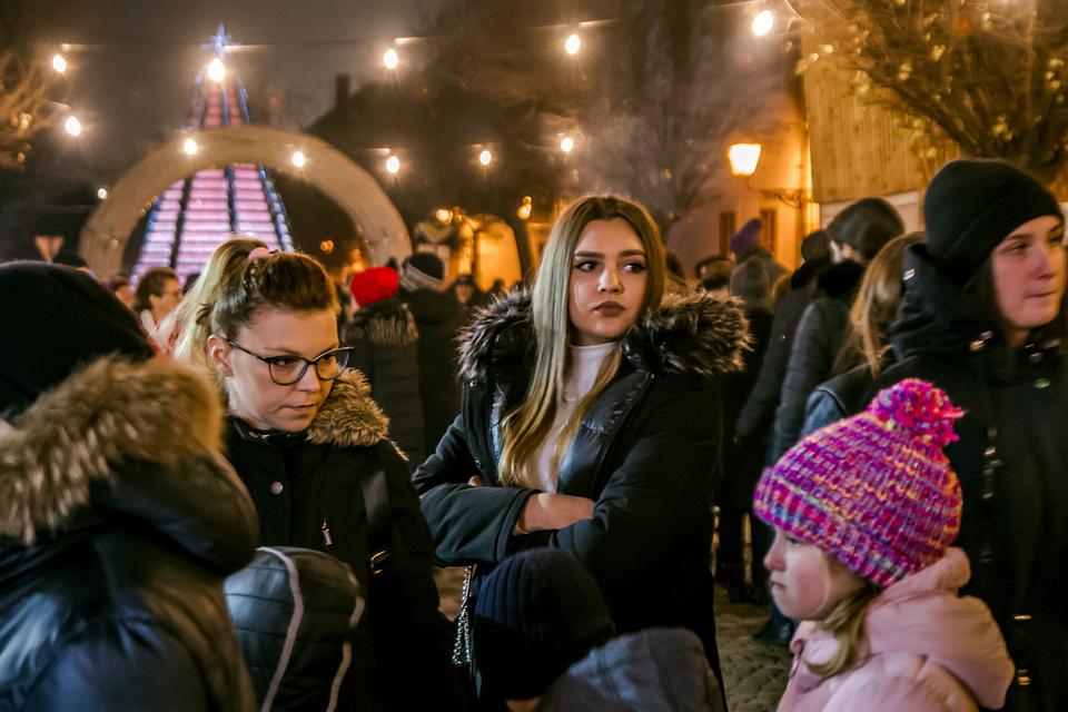 Mia Dimšić rasplesale svoje Osječane na Adventu u Tvrđi