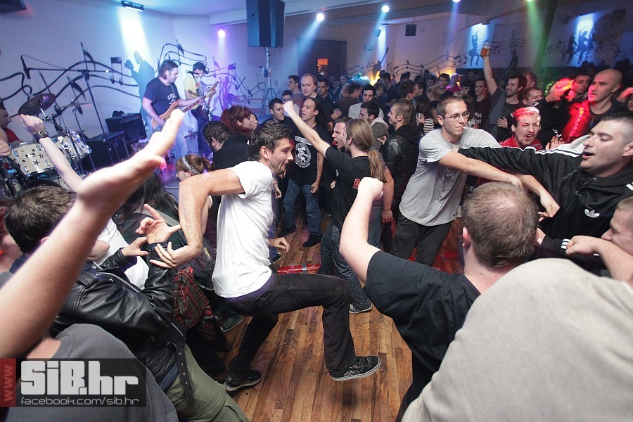 punk_party_10_atheist_rap_13102