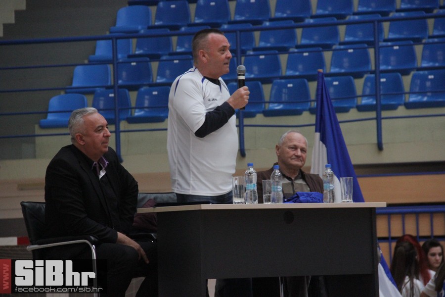 nk_osijek_jug242