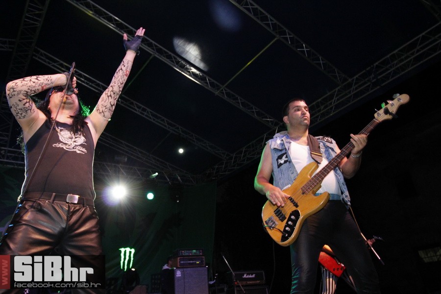 ufo_brkovi_zoran_59 ufo_brkovi_zoran_59