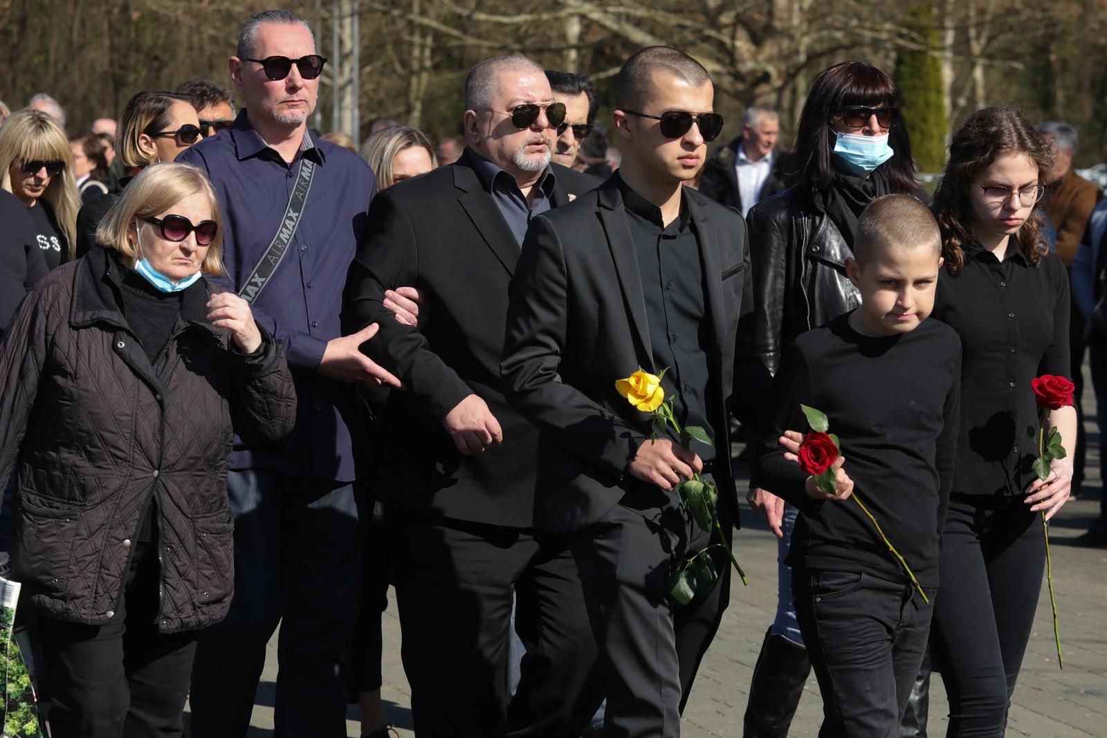 Posljednji ispraćaj dr. Vesne Bosanac Posljednji ispraćaj dr. Vesne Bosanac