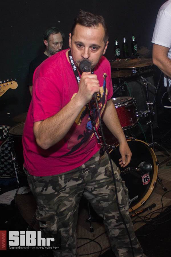 guzva_u_16ercu_EXIT_2 guzva_u_16ercu_EXIT_2