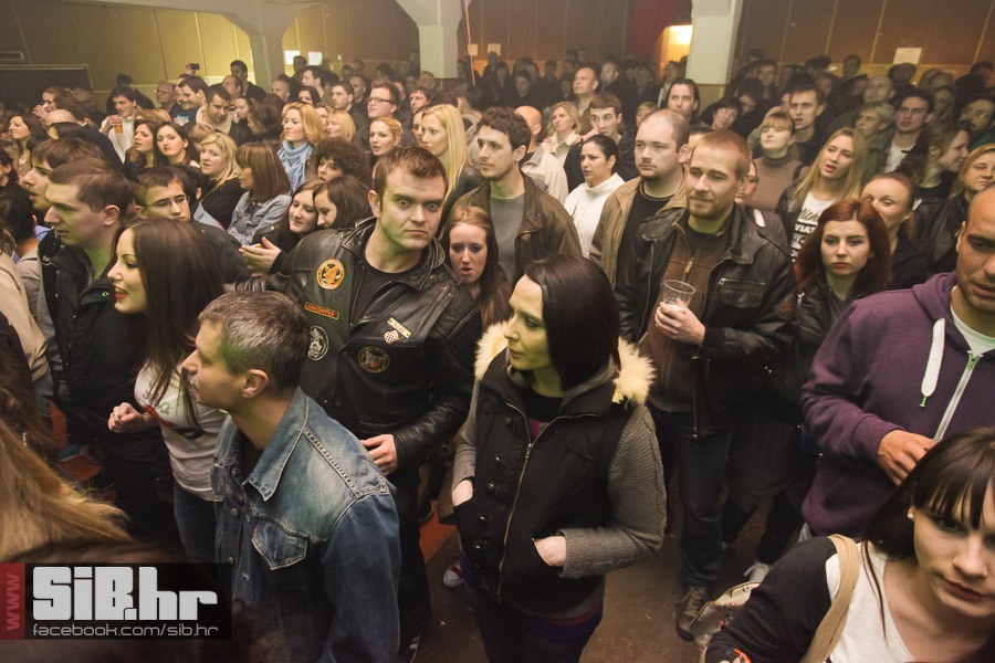 opca_opasnost_slavija_04042013_