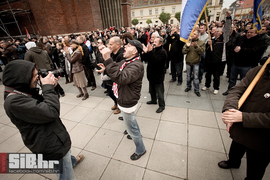 oslobodeni_generali_16112012_mb