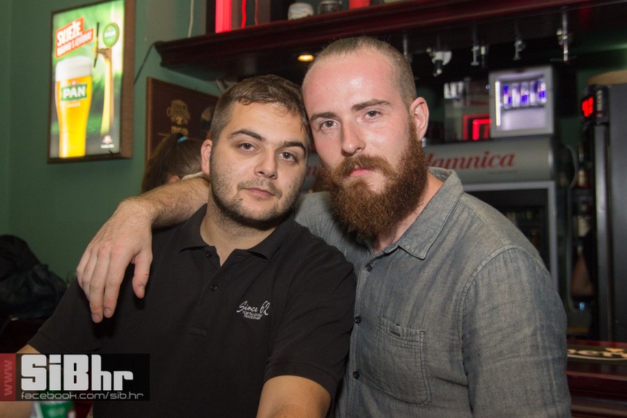 fort_pub_2