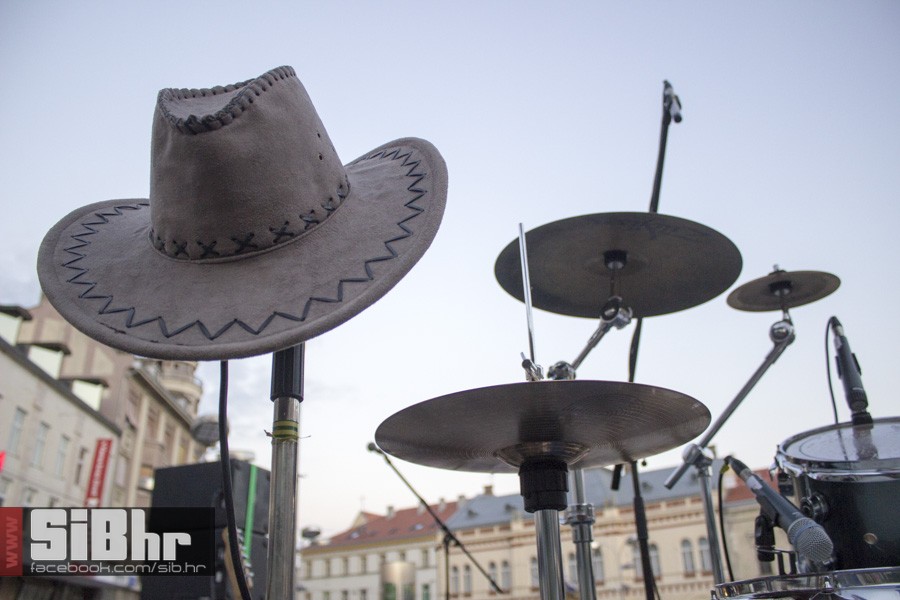 oljn_by_josip_26