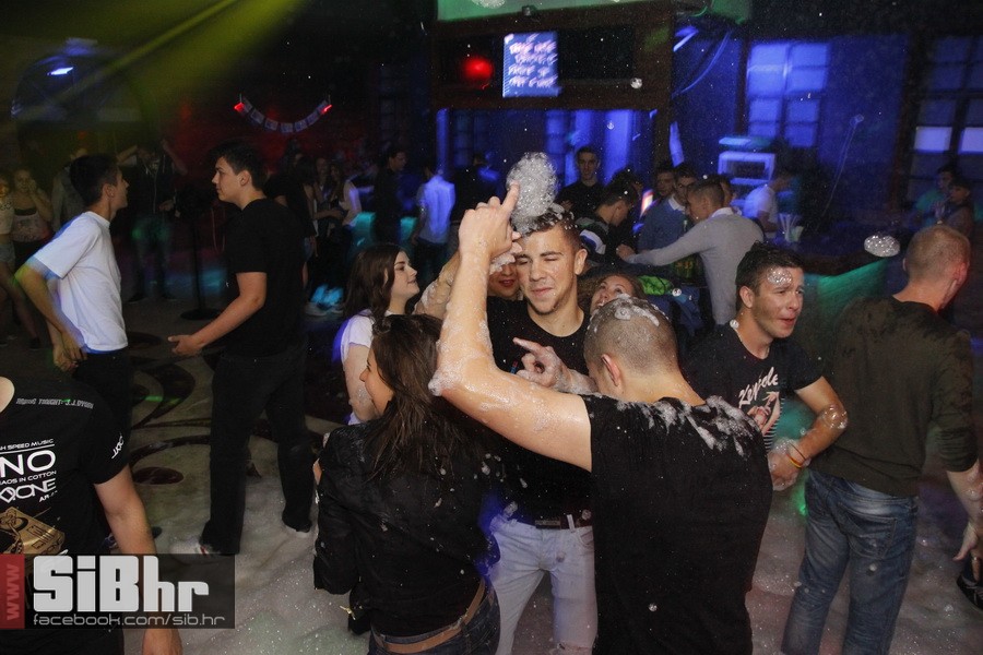 pjena_party_bastion_SiBhr_9 pjena_party_bastion_SiBhr_9