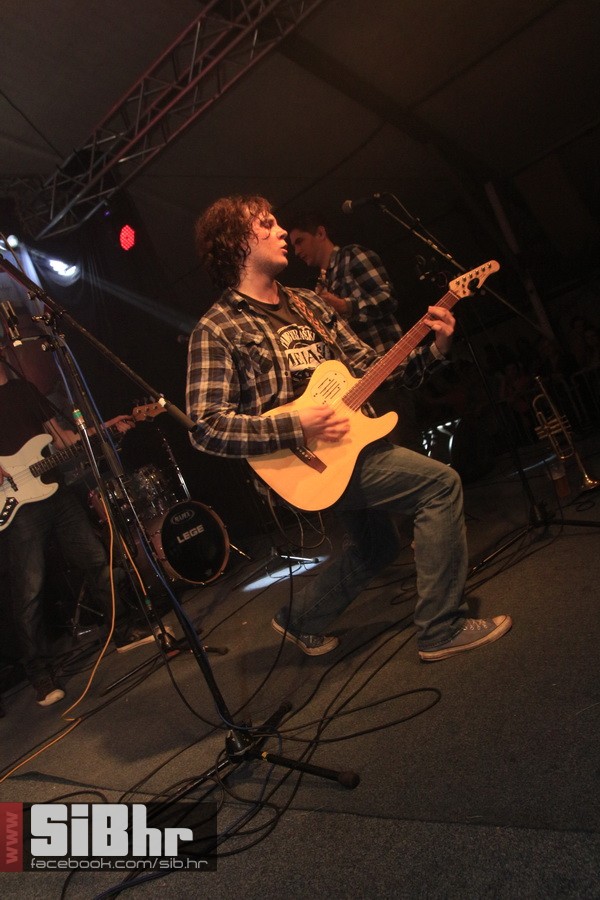 mejasi_dani_piva_SiB_hr_211