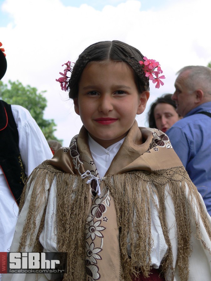 mali_djekovacki_vezovi_15