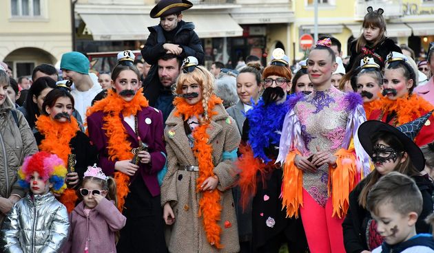 Požeski gradski maskenbal 2023.