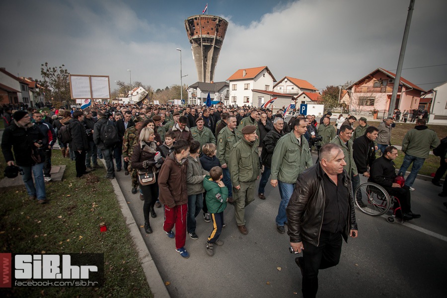 kolona_sjecanja_vukovar_1811201