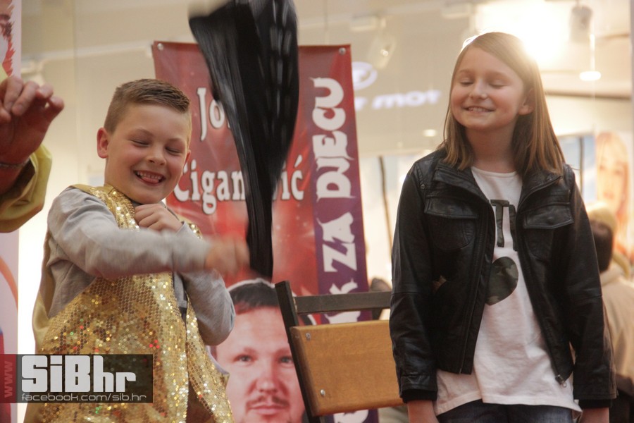 magic_avenue_mall_1804_38