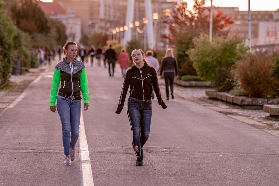 Legice i lege u nedjeljnoj šetnji Legice i lege u nedjeljnoj šetnji