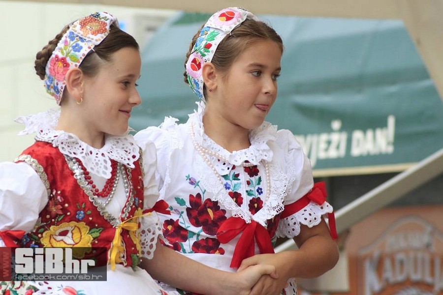 dani_ribe_SiB_hr_30 dani_ribe_SiB_hr_30