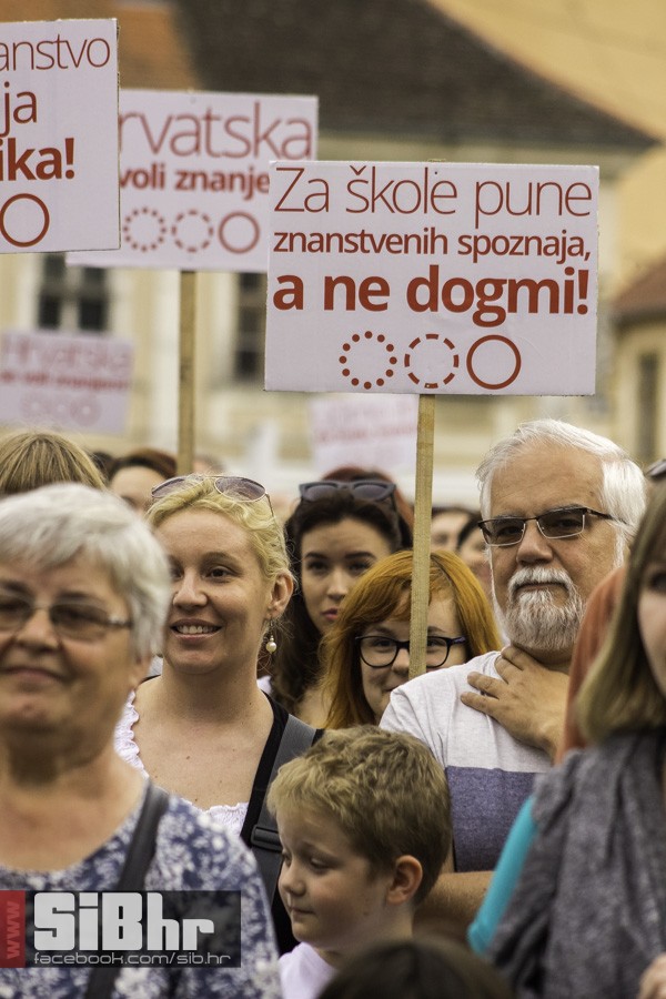 prosvjed_kurikularna_reforma_os prosvjed_kurikularna_reforma_os