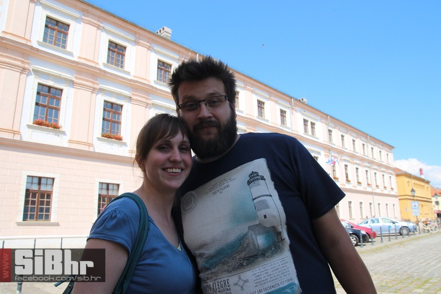 ana_rucner_Drmes_spot_SiBhr_32
