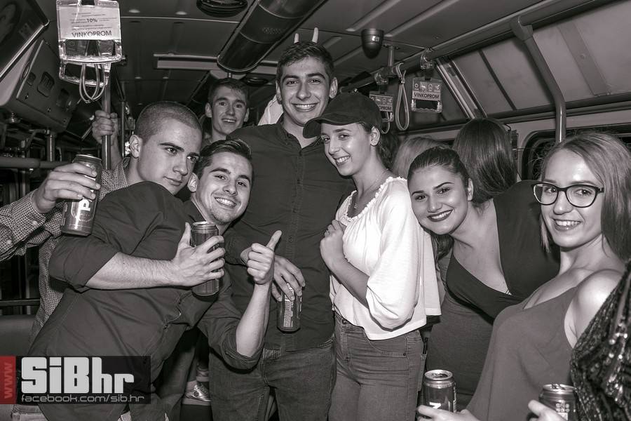 Tram_party_SiBhr-74