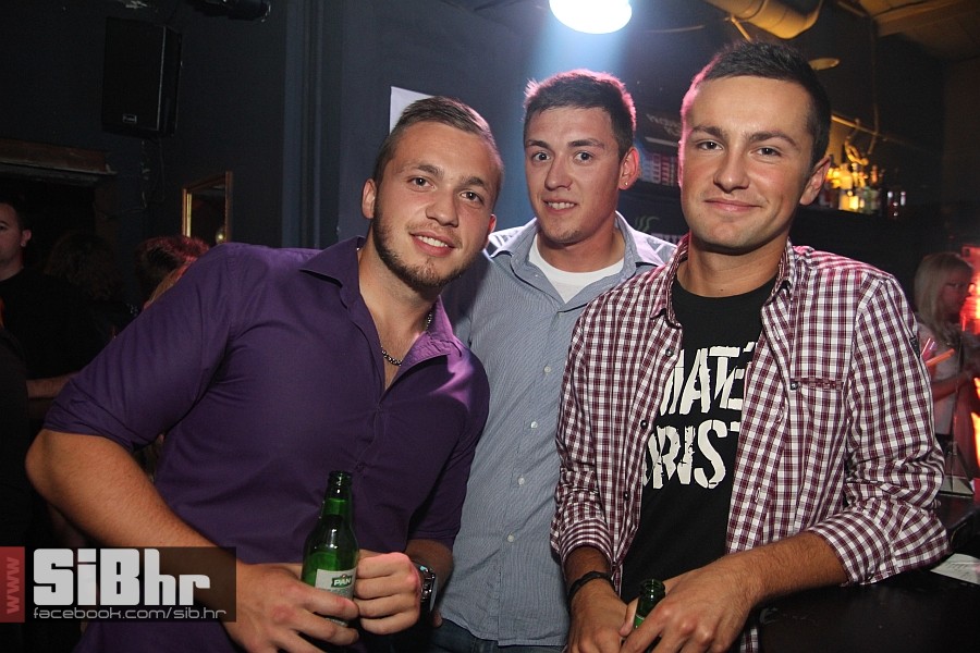 2014_10_12_Tufna_osijek_nightli