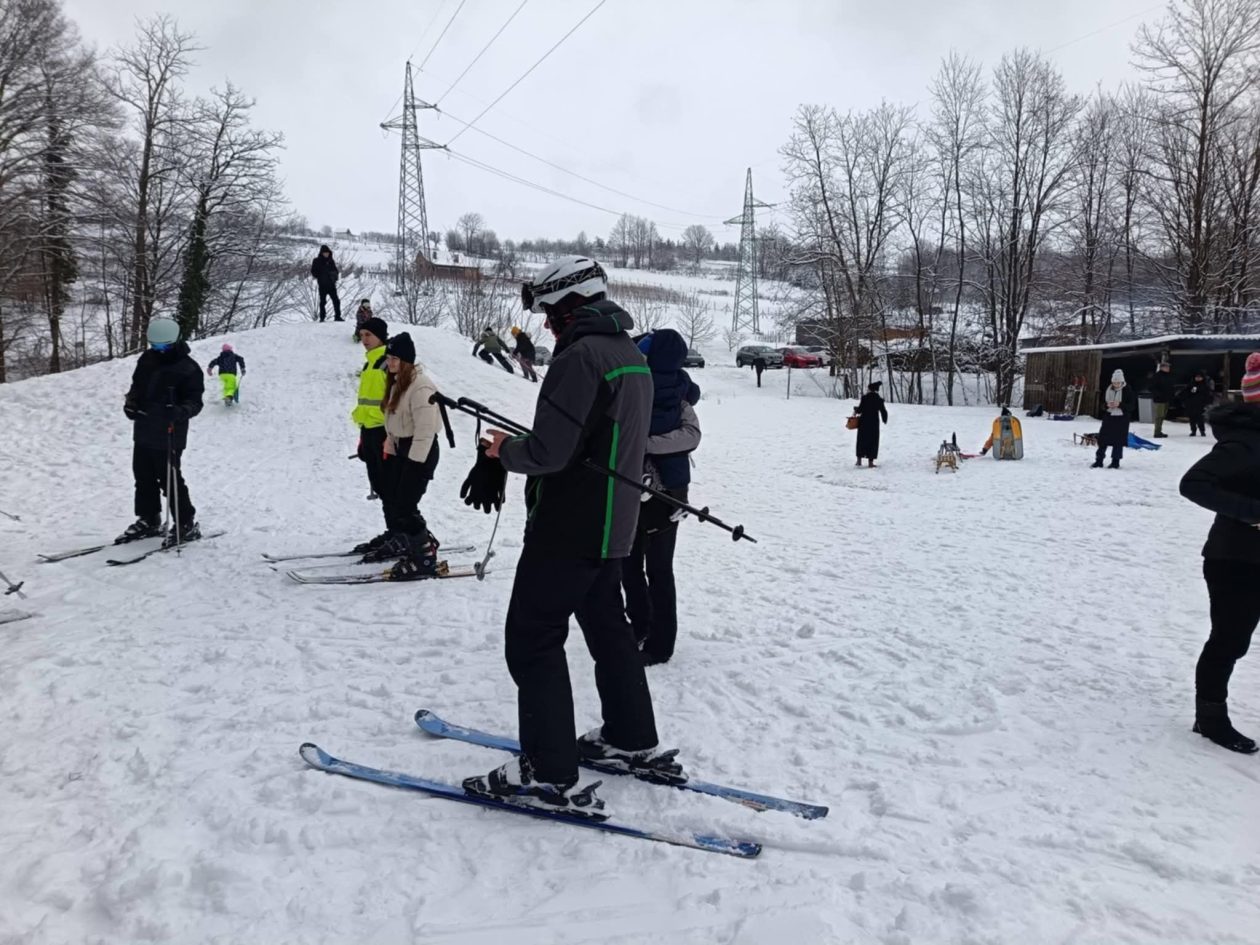 18e1f298-f855-49b0-be07-1b519db84886