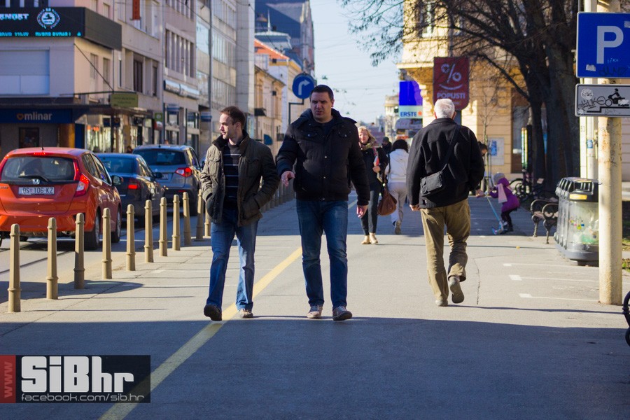 subota_osijek_setnja_ljudi_15