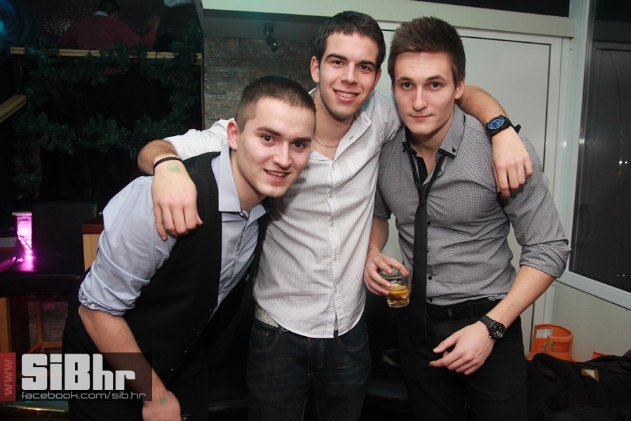 docek_nove_godine_cocktail_bark