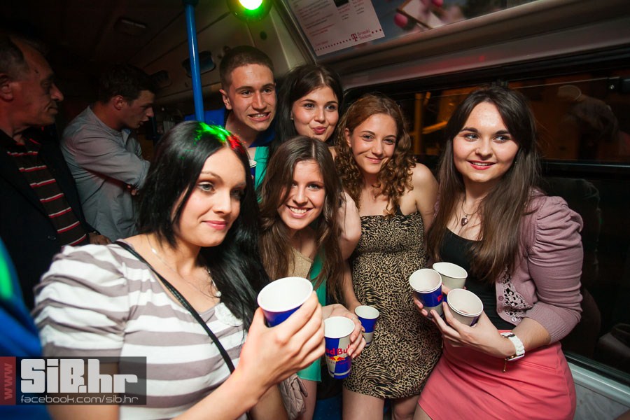 maturanti_tramvaj_party_1605201